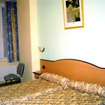 Ferney Republique Hotel
