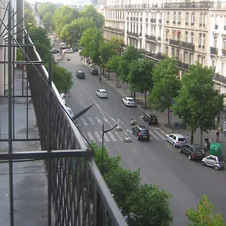 Ferney République París