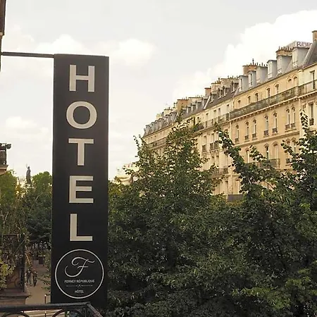 Hotel Ferney République *