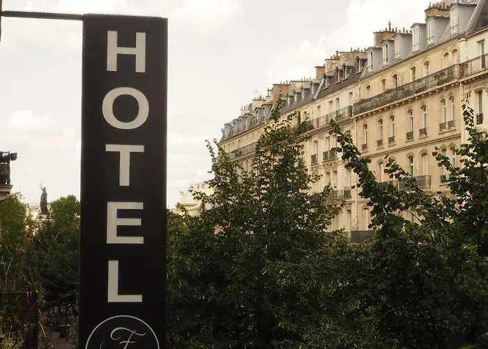 Ferney Republique ホテル パリ