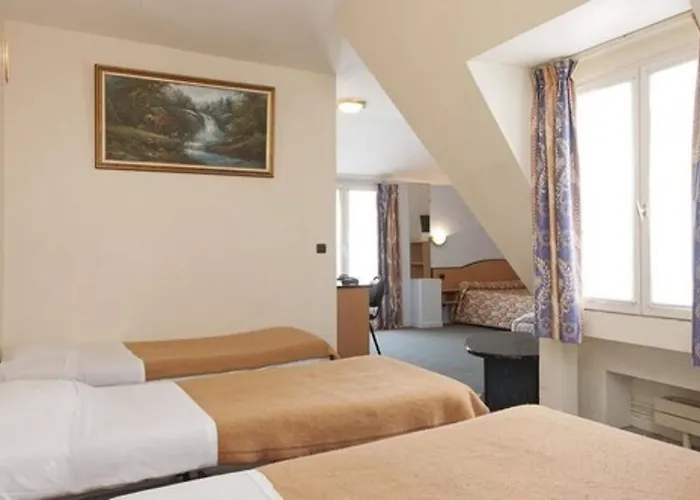 Ferney Republique Ξενοδοχείο