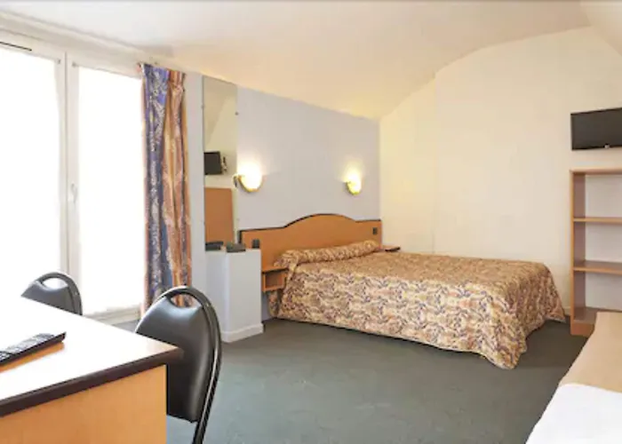 Ferney Republique Ξενοδοχείο